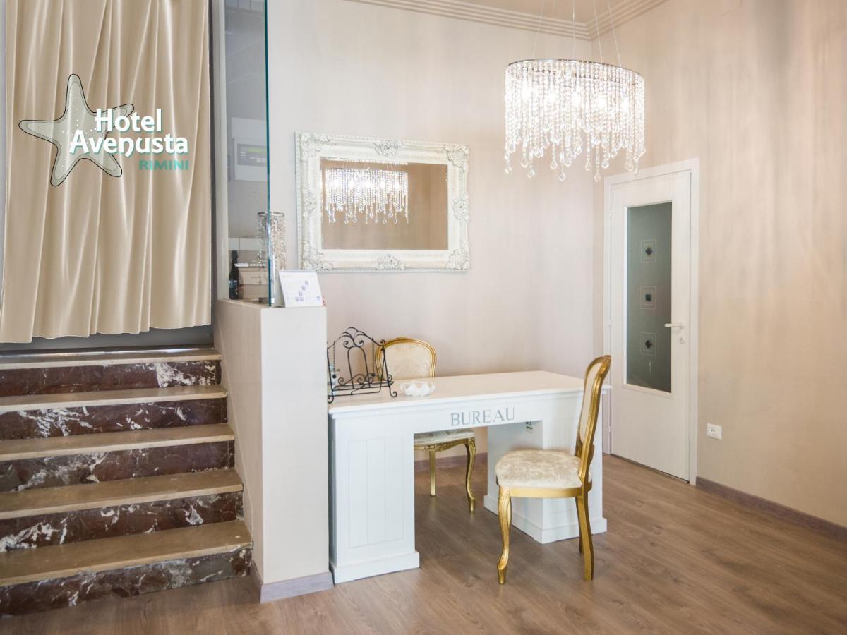 Hotel Avenusta Viserba Di Rimini Extérieur photo